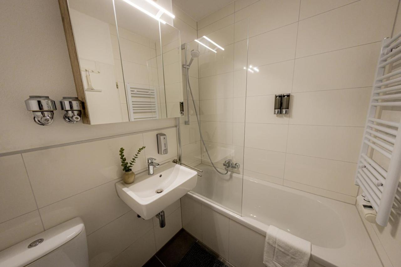 !Goldpath! Passau - Spitalhof I Modern I Wlan I Kueche I Balkon I Smarttv Mit Wipuアパートメント エクステリア 写真